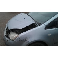 Продам а/м Ford C-Max битый