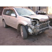 Продам а/м Nissan X-Trail битый